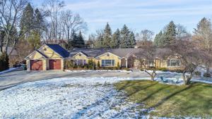 5750 SNOWSHOE Circle