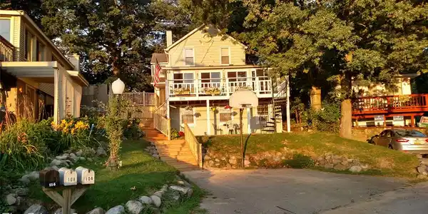 108 BELLEVUE Avenue
