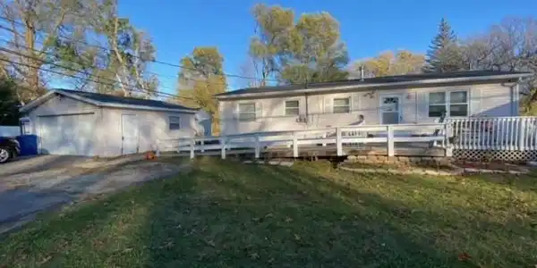 5646 SAVOY Drive