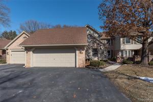 4551 GOLF VIEW Drive