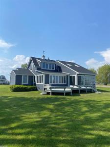 5704 South Channel Drive