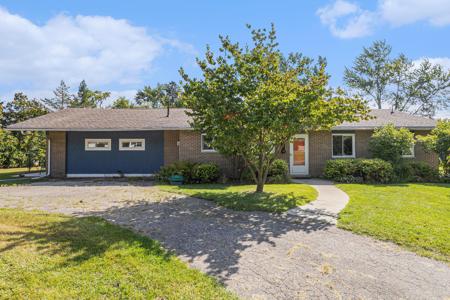 2160 Newport Court