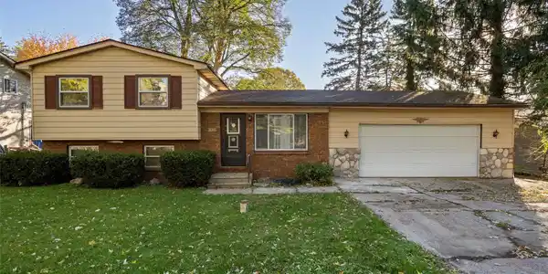 845 Harry Paul Drive