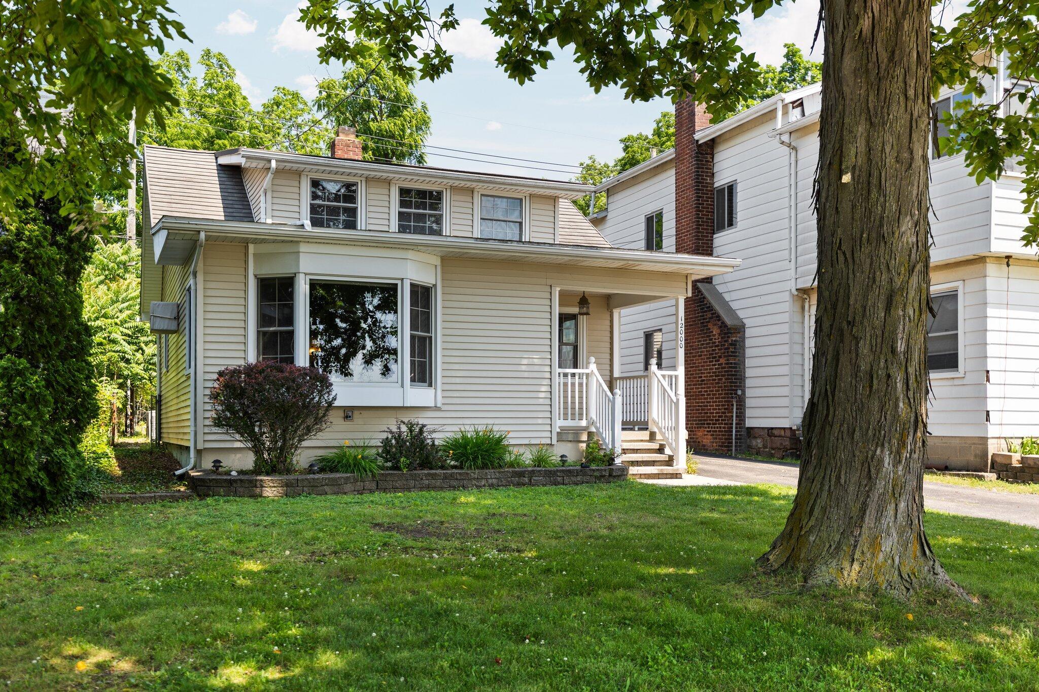 Image 3: 31-web-or-mls-917A3457