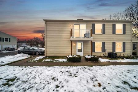 3211 HEATHERSTONE Unit D