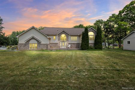969 Bogie Lake Road