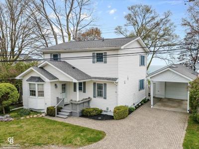 7751 Lakeview