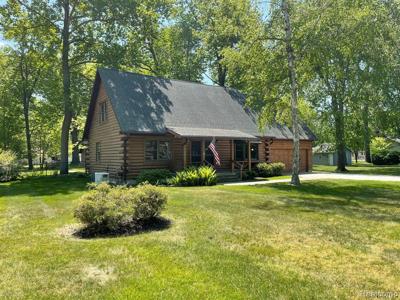 3351 BERRY Drive