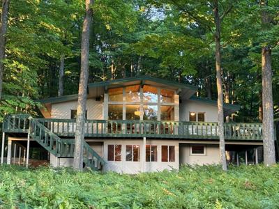 4390 Ridge Run