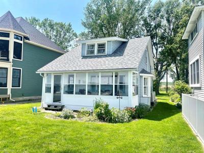 9964 North River Rd
