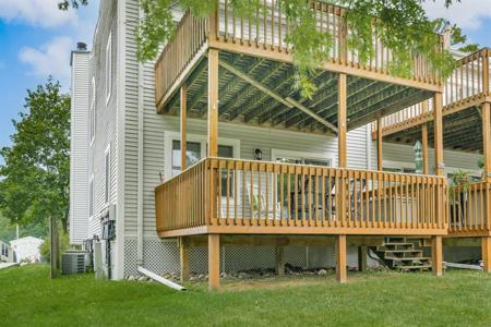 7374 North Shore Drive Unit 14