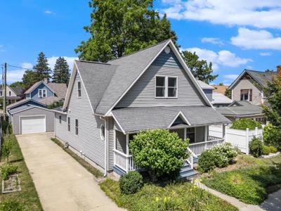 325 Superior Street