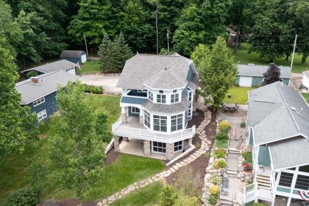 60757 Beechwood Lane