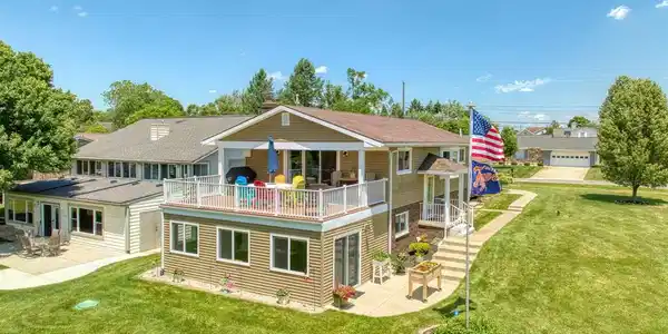 120 Bedford Drive