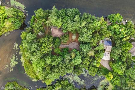1035 Nakomis Trail