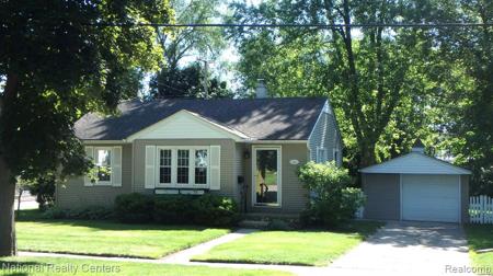 36 S HOLCOMB Road