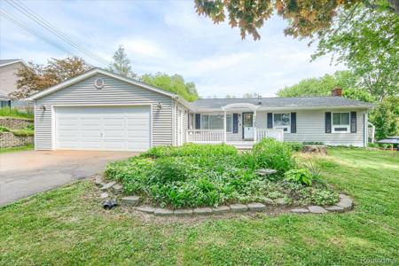 3395 Sandy Shore Drive