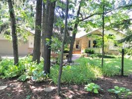 6987 CRANBERRY LAKE Road