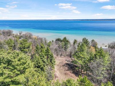 00 Bluff Road