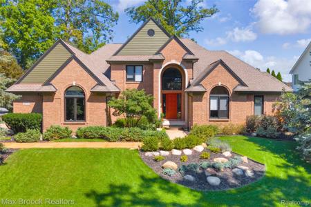3370 Sutton Lane