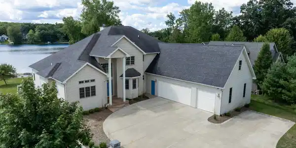 1107 Bundy Drive