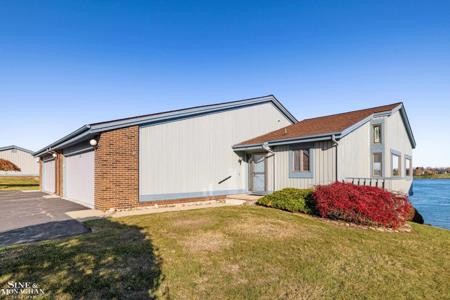 1715 River Road