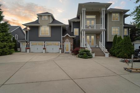 9021 Portage Road