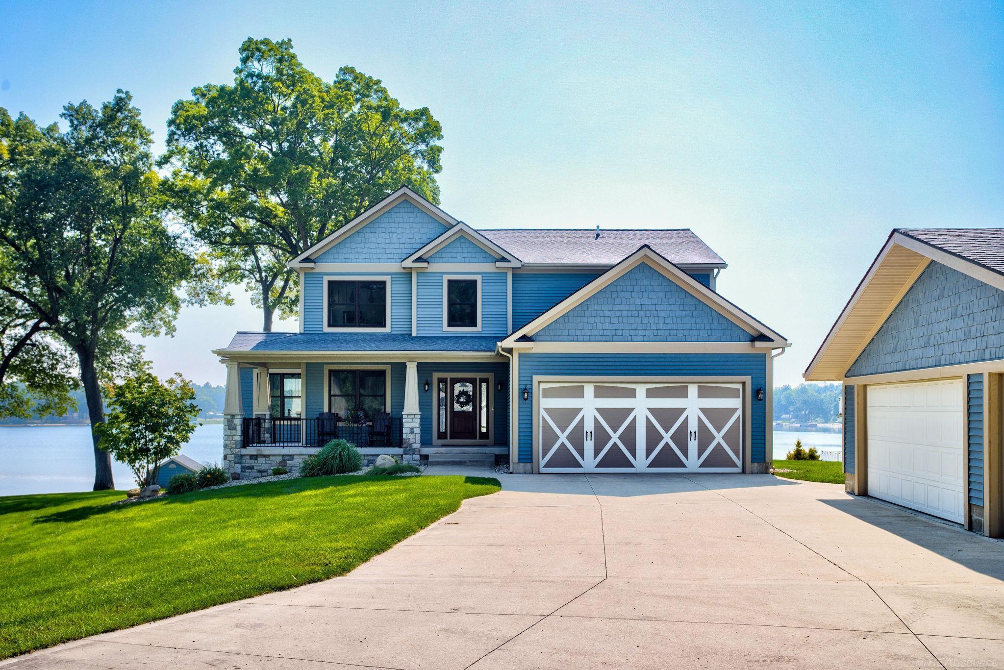 Image 1: Welcome to Twin Lake!