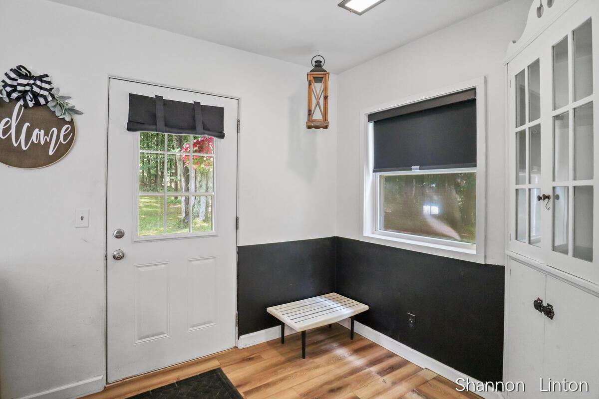 Image 4: 746-West-48th_002