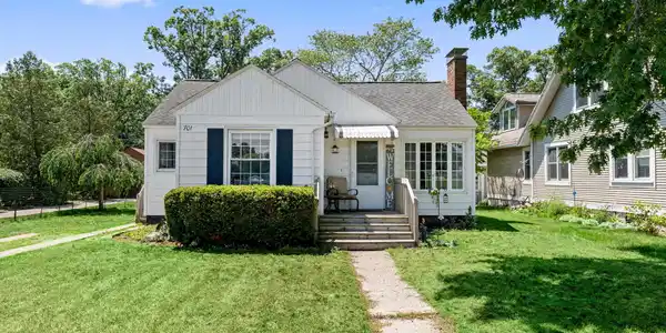 701 Fowler Street
