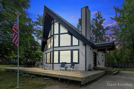 1407 Sunnyside Drive
