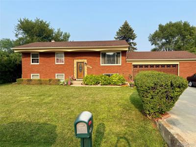 1442 Sunset Drive