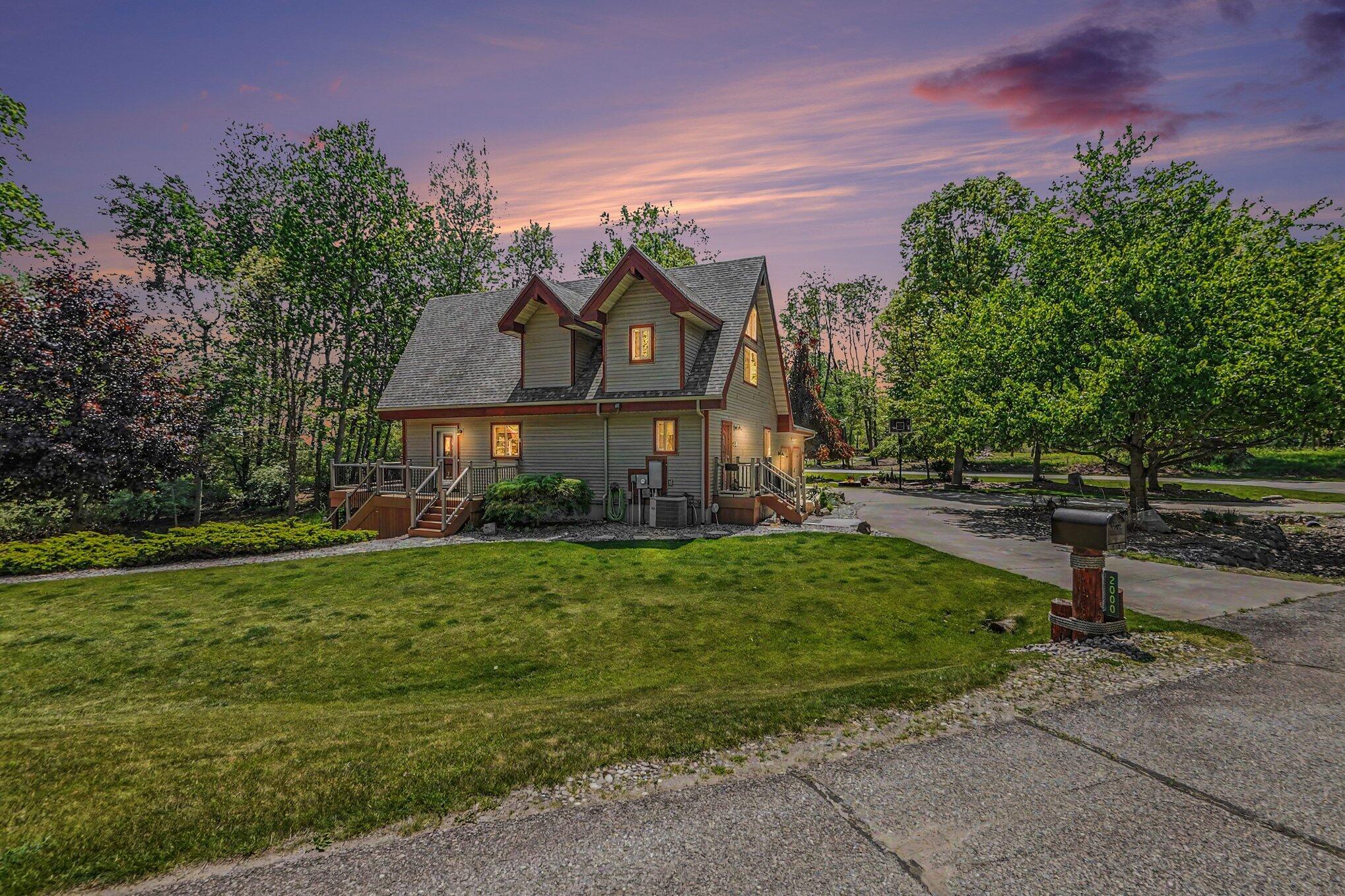 Image 2: Front of Home