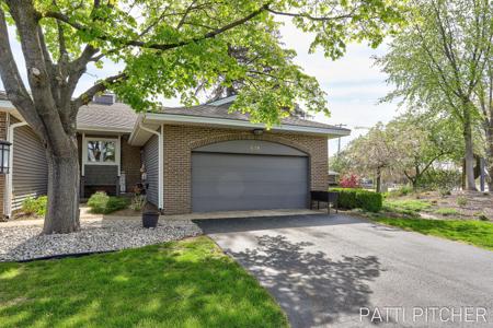 618 Edgewater Drive