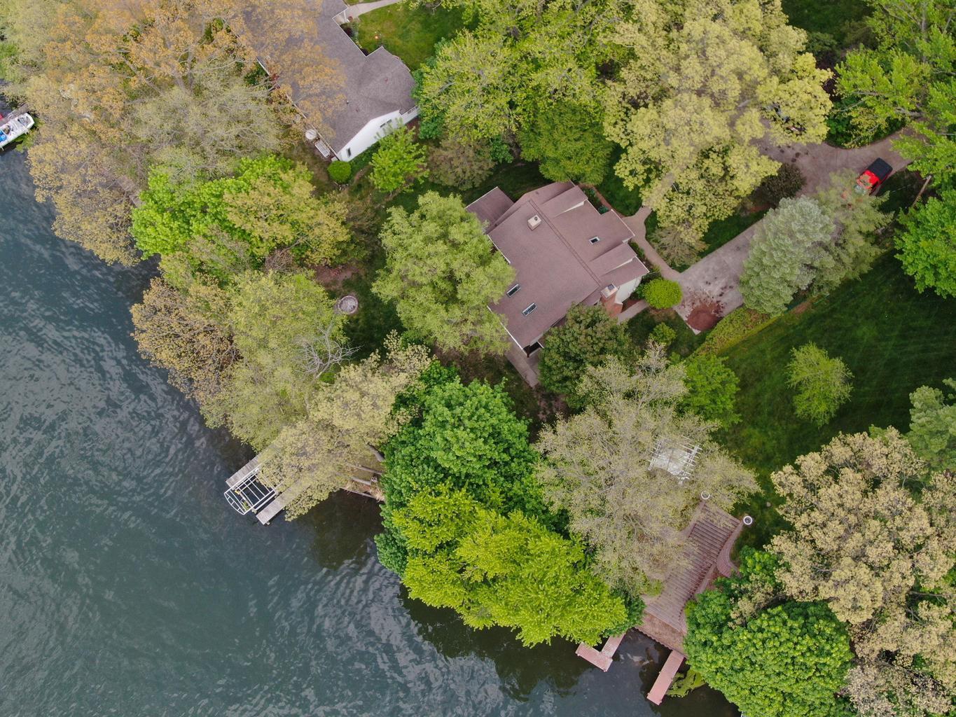 Image 3: Privacy and Nature