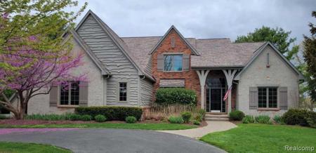 768 Shrewsbury Drive