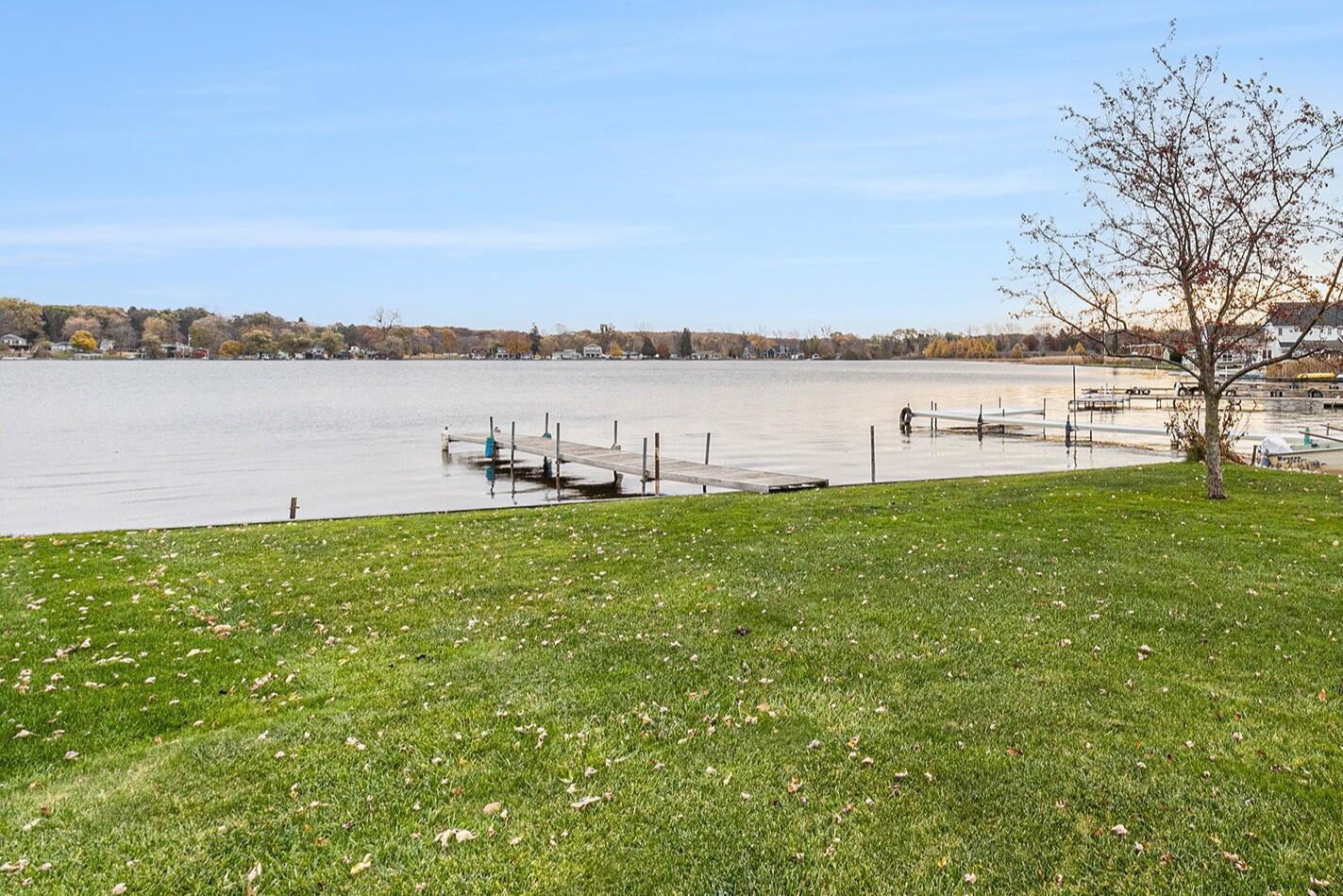 Image 4: 7150 Greenes Dr, Jackson, MI 49201