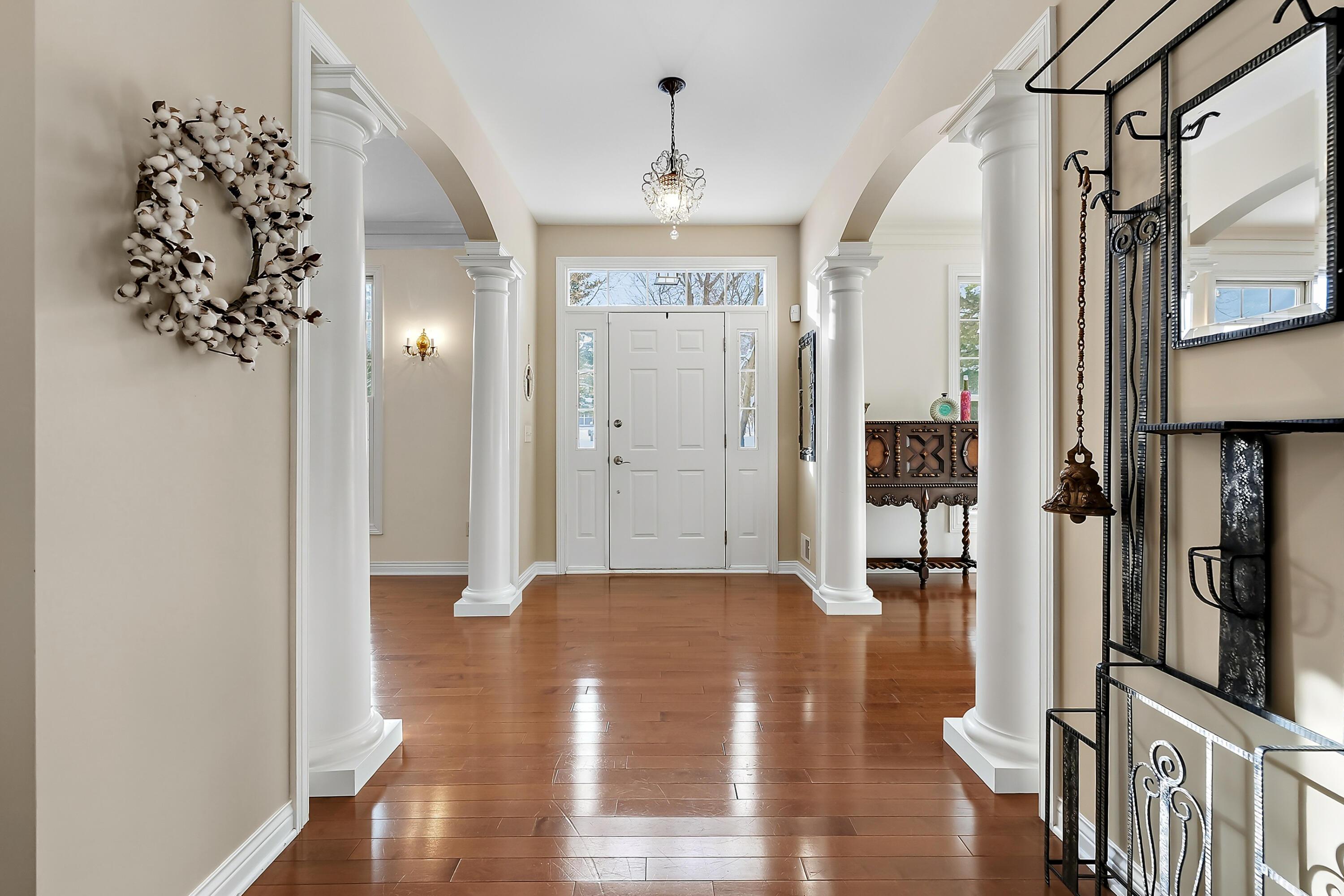 Image 2: Bainbridge Dr 8272 Kalamazoo 49009 R-2