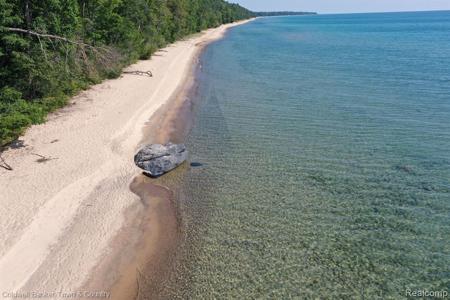 1499 Black Rock Beach dr