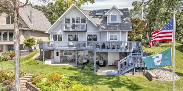 113 High View Court