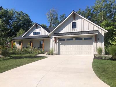557 Artisan Row Ct