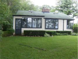 4371 LAKESHORE