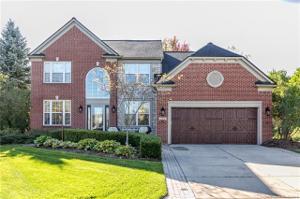 559 WELLSLEY Court