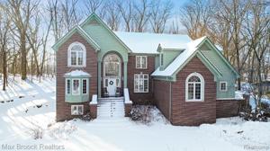 5443 POSSUM Lane