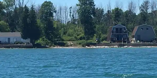 LAKESIDE DRIVE