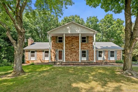 1412 North Court