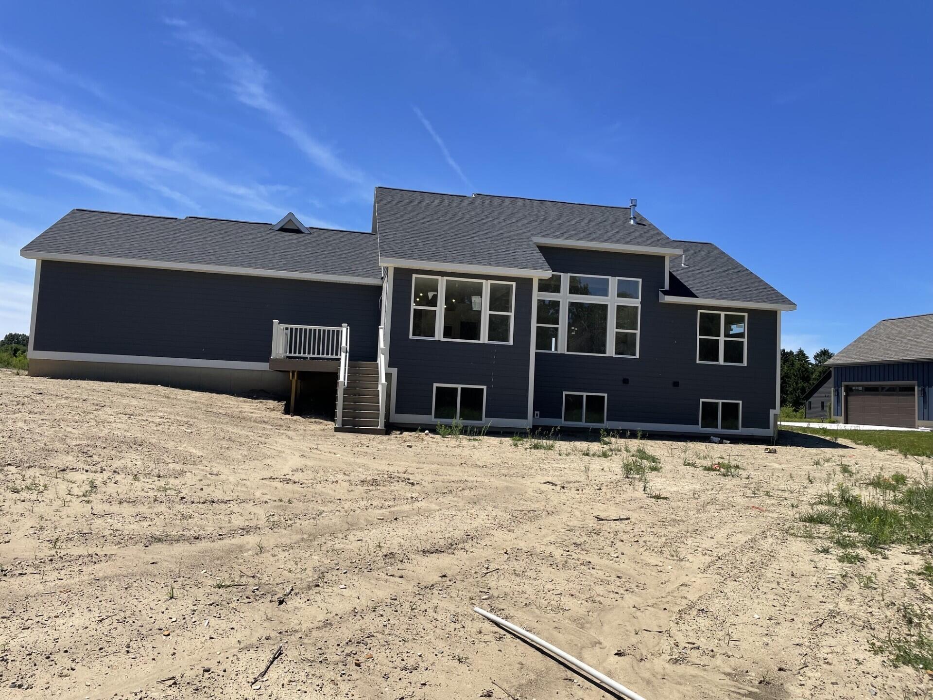 Image 2: 2975 Colfax-2