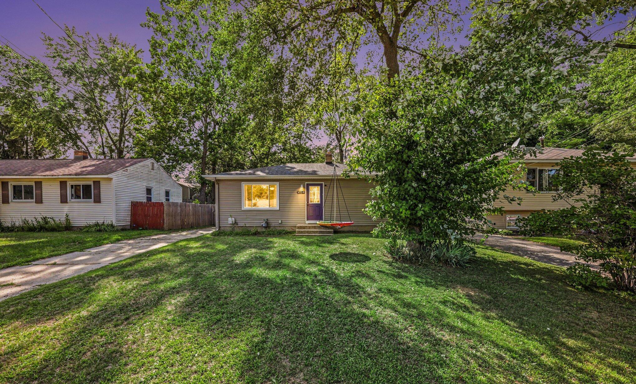 Image 2: Front of Home