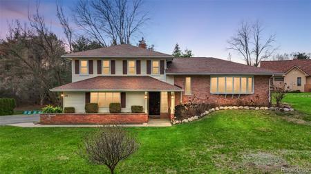 125 Cayuga Road