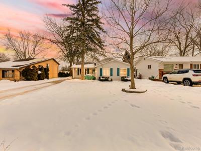 819 Woodingham Avenue